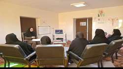 آشنایی مادران باردار دهرم با اهمیت سلامت روان در دوران بارداری