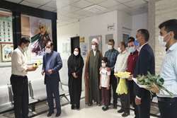 تجلیل از کارکنان مشاغل کارگری شبکه فراشبند به مناسبت روز جهانی کار و کارگر