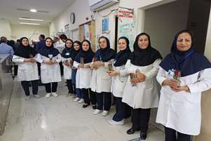 روز پرستار در فراشبند با عطر گل و مهربانی گرامی داشته شد